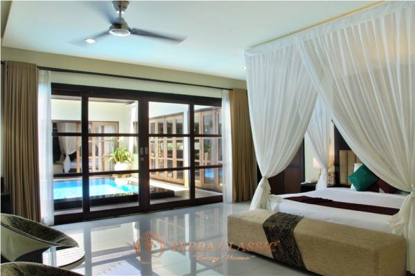 Curtain Premium 37