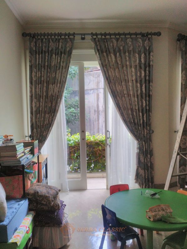 Curtain Premium 41