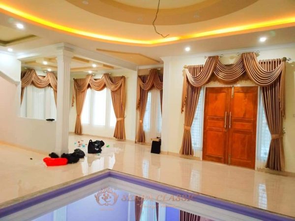 Curtain Premium 23