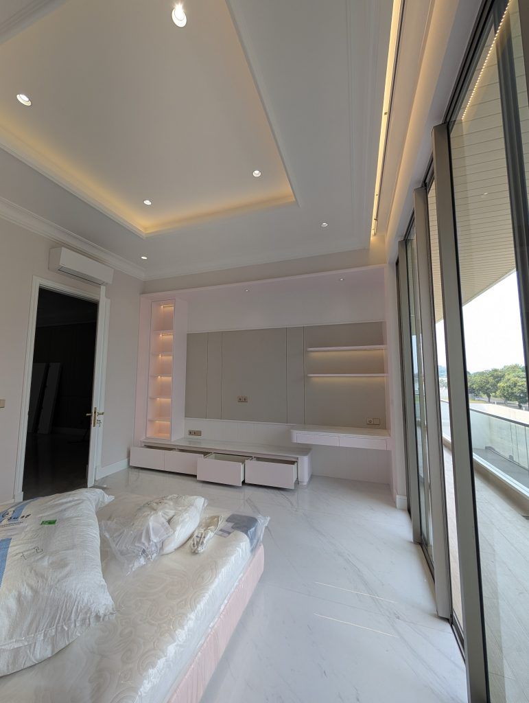 Custom Furniture untuk Memaksimalkan Fungsi Ruangan Tanpa Mengorbankan Desain